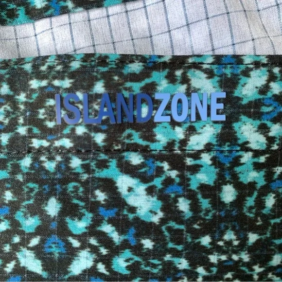 Men’s Tommy Bahama Coast Mosaic Geo Short Sleeve Beach Shirt size medium - Picture 5 of 9